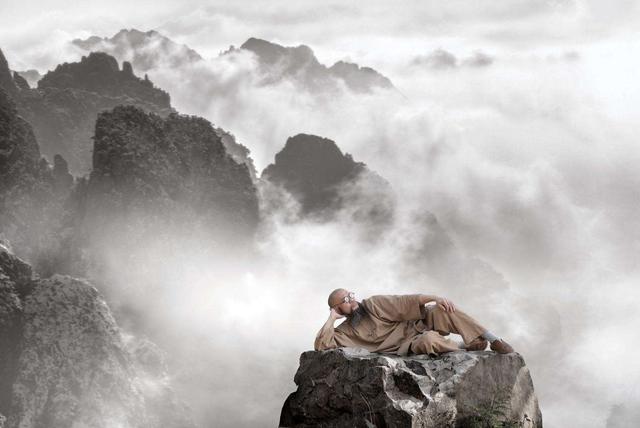 为什么龙树菩萨所说的空性不是虚无主义?